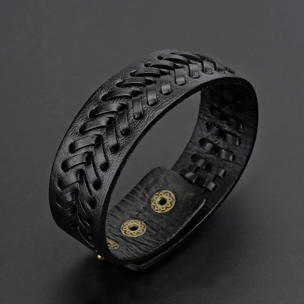 Pulseira rígida masculina vintage feita à mão em couro liso trançado