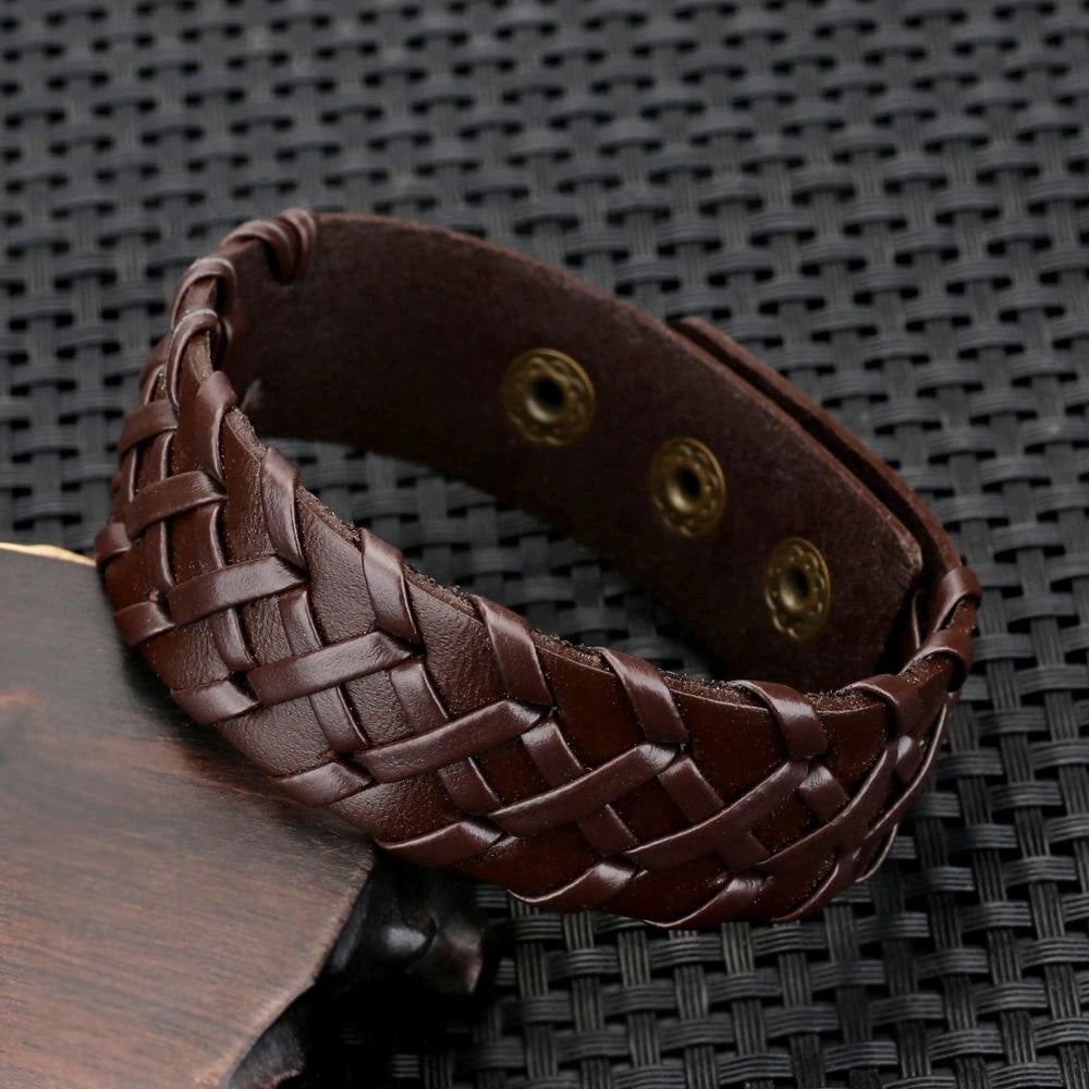 Pulseira rígida masculina vintage feita à mão em couro liso trançado