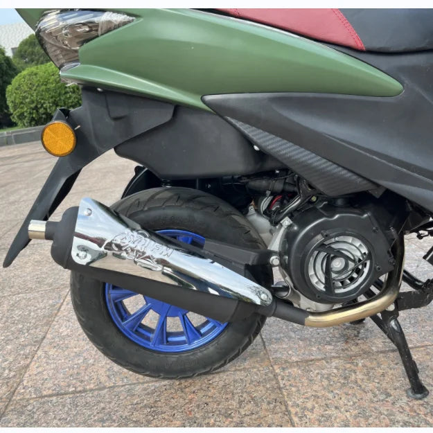 Scooter V180 SS Address, com design inovador, motor refrigerado a ar e homologada para utilização na via pública (V 150).