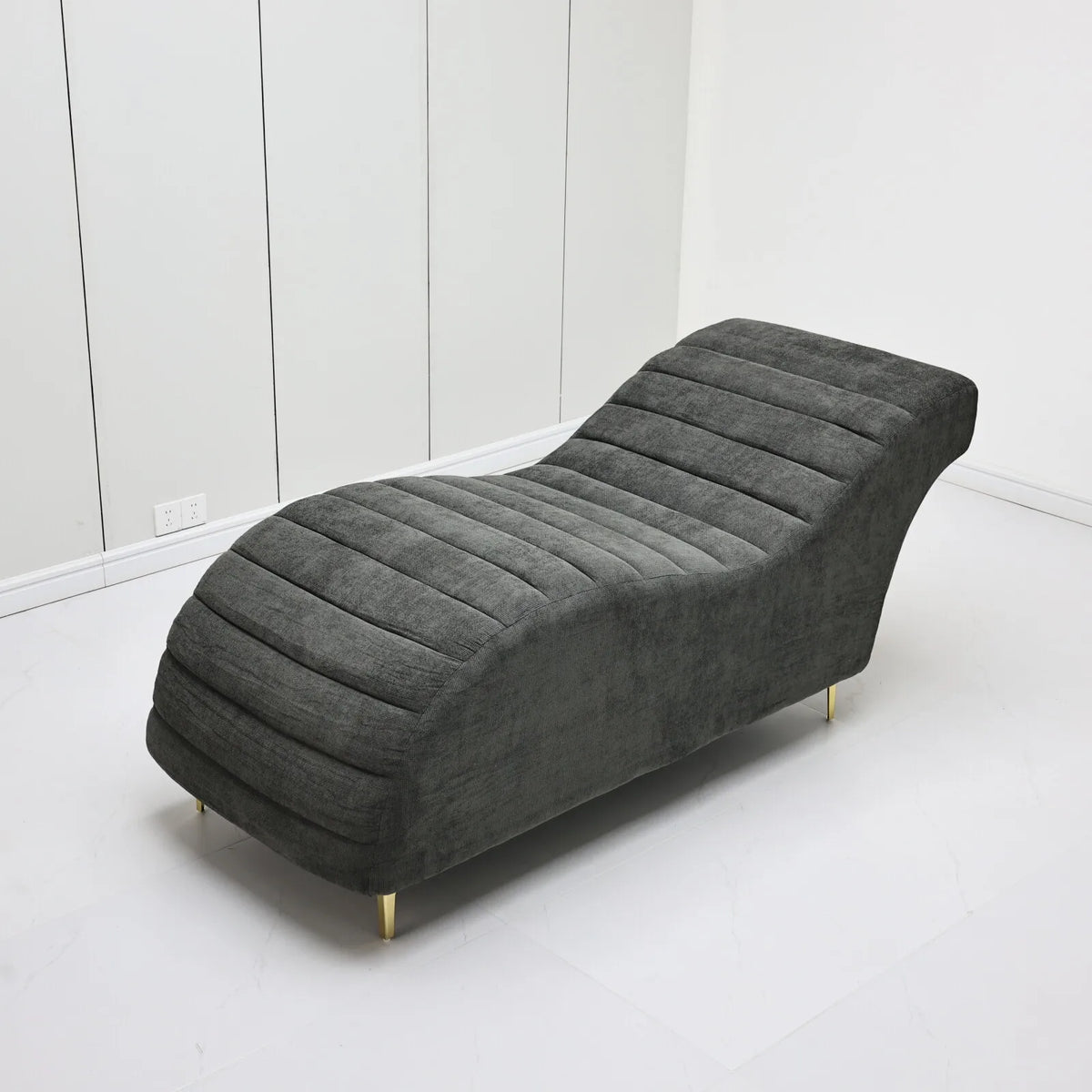 Sofás-cama reclináveis confortáveis, ideais para áreas de descanso
