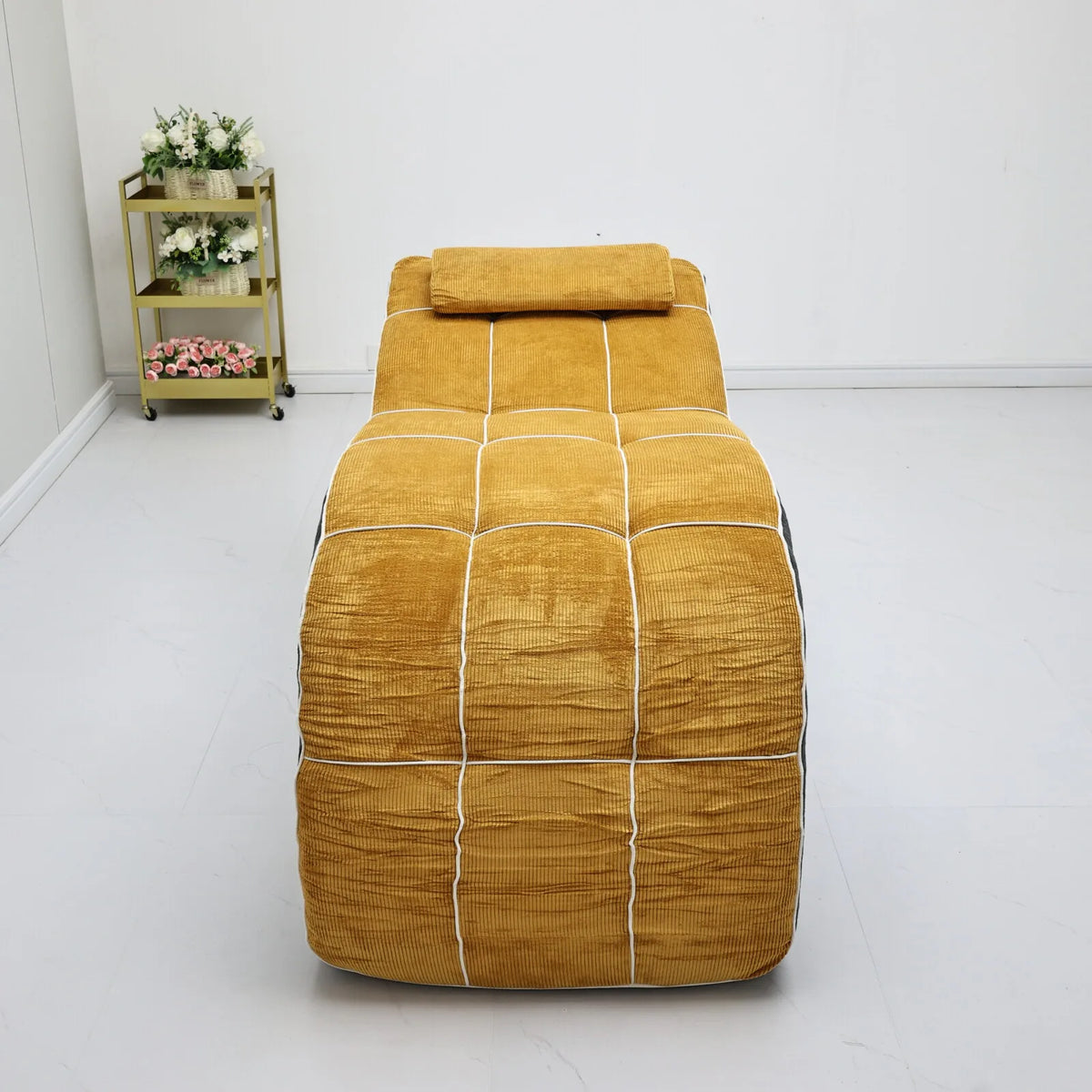 Sofás-cama reclináveis confortáveis, ideais para áreas de descanso