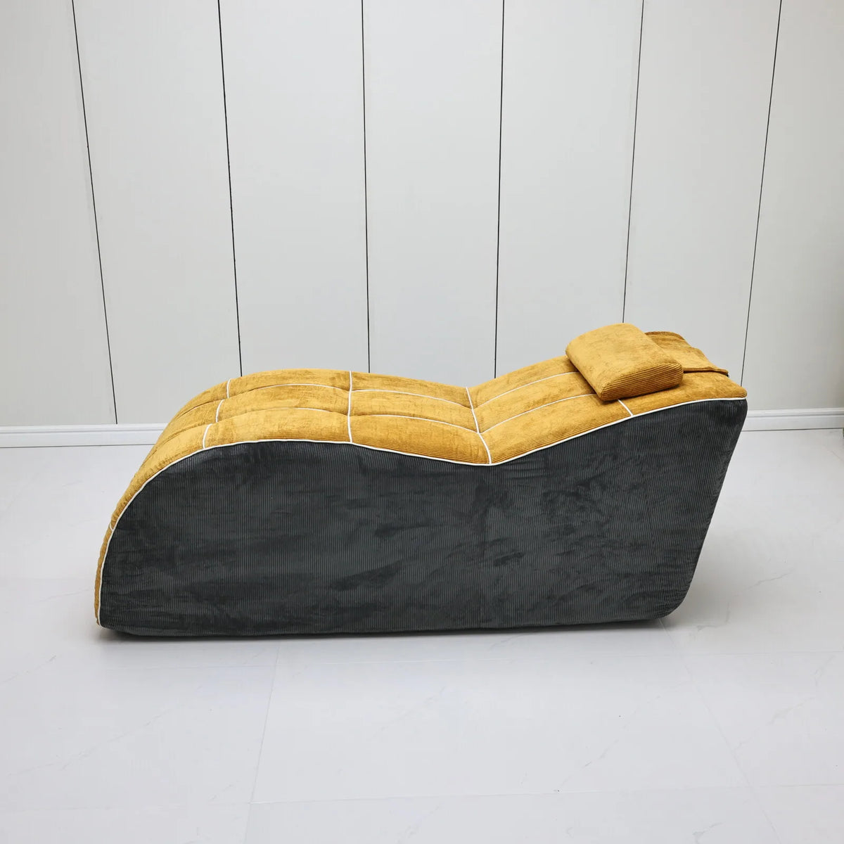 Sofás-cama reclináveis confortáveis, ideais para áreas de descanso